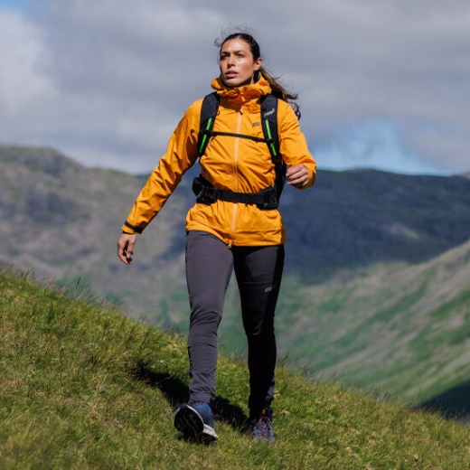 Keltainen Naisten Inov-8 Venturelite-takki